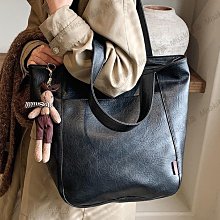 水桶包2023新款大容量女包通勤百搭單肩斜挎包真皮秋冬小眾託特包 歷史價格詳細信息