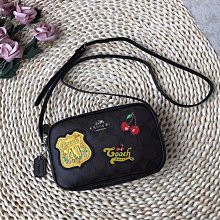 【徽章小方包】韓版鉚釘手提包 鍊條側背包 時尚個性斜背包☆精品社 歷史價格詳細信息