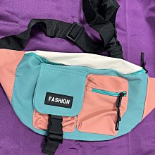 全新品 時尚 胸挎包 單肩包 斜背包 側背包 肩背包 百搭包 萬用 休閒包 購物包 可面交 價格比較,價格查詢,歷史價格詳細信息