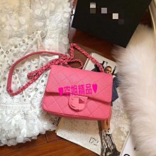 特價 【小店】香氛機 薰香機 香薰機大霧量家用遙控靜音臥室辦公室酒店商用木紋精油加濕器500 歷史價格詳細信息