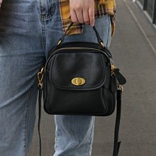 [牛皮] 2色 復古優雅感法式浪漫絲絨真皮小方包 單肩斜背細膩皮革女包 黑色 正韓質感 SISTERXOXO KOREA 歷史價格詳細信息