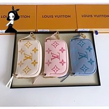 Accessoires De Mademoiselle 零錢包 歷史價格詳細信息