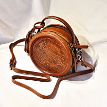 新款復古皮紋手提音箱插卡話筒k歌多媒體戶外音響一體機 歷史價格詳細信息