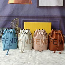 FENDI MON TRESOR FF Logo 刺繡草編提把二用迷你水桶包(米色) 8BS010 AP4M F1LMM 歷史價格詳細信息