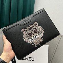 Jisoo代購 高品質新式相機包 經典拉鏈男式單肩包 寬肩帶雙G滿印斜挎包 歷史價格詳細信息