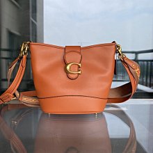 Jisoo代購 COACH 女士手挽錢包女生長夾 條紋皮夾  拉鏈錢包 C8313 歷史價格詳細信息