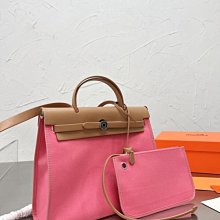 代購  Hermès愛馬仕 Heure H Epsom小牛皮石英女仕手錶腕錶 金棕錶帶/迷你21mm/銀框/金框 歷史價格詳細信息