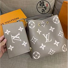 LV 路易威登 黑灰老花銀扣 3.5CM 男生雙面皮帶 腰帶 M0450 歷史價格詳細信息