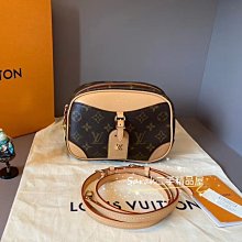 二手精品 LV 路易威登 Crazy In Lock 手鐲 M00376 金色 鏤空花卉 手鏈 歷史價格詳細信息