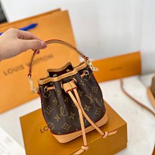 最夯系列 PILOT百樂 FriXion Ball Slim 0.38mm透明三色按鍵魔擦筆(LKFBS-60UF) 歷史價格詳細信息