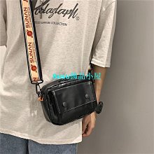 潮牌男挎包單肩包牛津布質感防水斜挎包簡約圓筒包學生運動郵 歷史價格詳細信息