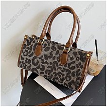 【熱賣精選】1208 FJN 時尚格子質感毛絨小方包潮流手提皮帶裝飾包包女包單肩斜挎包 歷史價格詳細信息