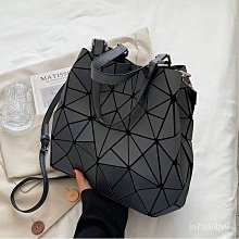 大容量托特包 新款百搭菱格大包包 黑色側背包 斜背包 手提包女 大容量斜背包 斜跨包 肩背包 大包包-時尚箱包 歷史價格詳細信息