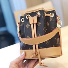 水桶包 小水桶包 迷你水桶包 夏天小包包2020潮流行水桶包百搭ins斜背包手提女包 流行 歷史價格詳細信息