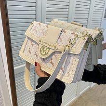 2023流行新款小眾毛絨絨包包女菜籃子包大容量毛毛手提單肩包女 歷史價格詳細信息