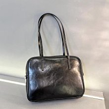 日本牛皮方正方包枕頭包通勤 實拍 黑色 黃色 白色 棕色 價格比較,價格查詢,歷史價格詳細信息