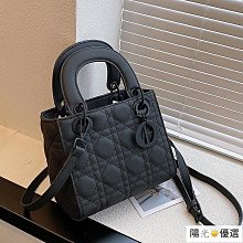 包包女 側背包 小方包 時尚百搭可愛毛毛絨單肩斜挎小包包女2024新款網紅學生鏈條潮韓版-潮流前線 歷史價格詳細信息