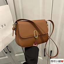 侧背包包 肩背包包 女 2024 新款 流行 寬帶 單肩包 斜挎包 韓版包包 百搭 大容量包包 休閑 撞色 水桶包 包包-李李 韓國女裝 歷史價格詳細信息