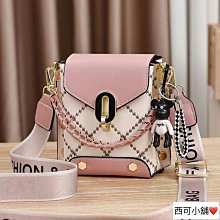 ❤️新款 三色現貨供應❗️ DOG ON STRAP手袋 歷史價格詳細信息