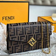 『瑤瑤代購』FENDI手提包 最新款 頂級貨 原單大牌 時尚百搭丹寧牛仔老花老花腋下包單肩斜挎包42HJ920 歷史價格詳細信息