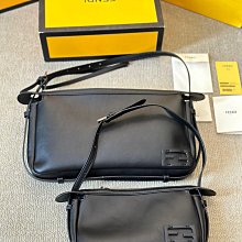 FENDI 芬迪 時尚光學眼鏡 典雅簡約設計 F735 歷史價格詳細信息