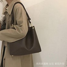 復古大容量包包女2021新款潮時尚公文包韓國斜挎包包高級感包包 歷史價格詳細信息