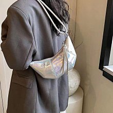 韓國ins時尚腋下大容量包包女2023新款秋冬褶皺泡芙包簡約單肩包【Misaki精品】 歷史價格詳細信息