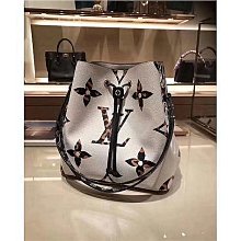 @正品LV 限量手提包 迷你版中夾 SP0091 歷史價格詳細信息