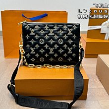 新款上架L馿飛機盒 新款小方包 顏值天花板經典中的經典百搭包身美麗的同時保證了包身的容量驢愛好者和入門選手必入的一款包尺寸19 20 明星大牌同款包包家 歷史價格詳細信息