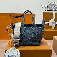 高顏值合金款電動牙刷成人款情侶禮品聲波磁懸浮智能軟毛牙刷 歷史價格詳細信息