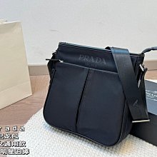 【款多多】普瑞米亞達 Premiata Lander Trainers 蘭諾系列復古休閑訓練運動款1076106BD 歷史價格詳細信息