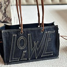 新款上架loe羅家包真的好好看拼色帆布有一種流浪的藝術家的感覺還可以斜挎的小個子女孩子也hold住~中古包包分享|羅 意威中古 34 32cm明星大牌同款包妖 價格比較,價格查詢,歷史價格詳細信息