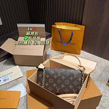 時尚手提包女 盒子包 老花包 復古女生斜背包 贈送吊飾 金屬鎖釦斜背包 手機包 零錢包 韓版女包 包包女 pu-李李 韓國女裝 歷史價格詳細信息