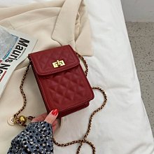 【Anna’ Box】韓版百搭大容量簡約感設計單肩斜背防水小包(共3色) ---- 「預購中」 歷史價格詳細信息