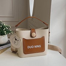 日系包包 小紅書同款 側背包 斜背包 手提包 包包女 大容量托特包 菱格幾何包 新款 潮 百搭 亞光 O-時尚箱包 歷史價格詳細信息