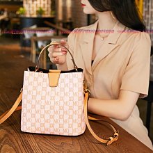 水桶包包女2023新款夏季時尚高級感法式小眾單肩通勤大容量託特包 歷史價格詳細信息