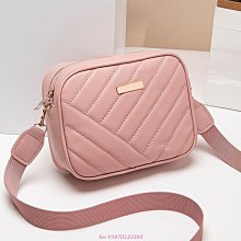 女生包包 手機包 女2023新款女包 斜挎包 時尚簡約夏季鎖扣單肩小包 斜背包 肩背包 歷史價格詳細信息