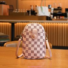 女生包包 女包 2023新款字母印花撞色包 邊子母單肩托特包 時尚女士手提包 歷史價格詳細信息