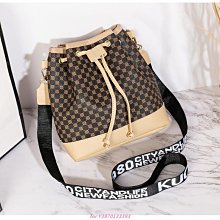 女生包包 女包 2023新款字母印花撞色包 邊子母單肩托特包 時尚女士手提包 歷史價格詳細信息