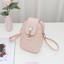 女生包包 2022秋冬菱格錬條半圓手機包 單肩斜挎手提大容量包 女潮 斜背包 肩背包 歷史價格詳細信息