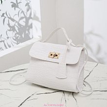 女生包包 2022時尚休閒小包 新款小鹿流蘇五金斜挎包 個性單肩包 斜背包 歷史價格詳細信息