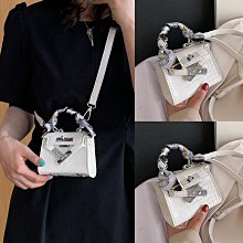 凱悅2.6尺灰紋石方型餐桌 歷史價格詳細信息