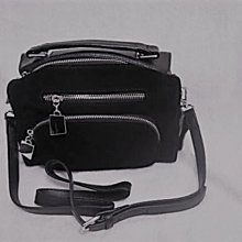 全新正韓牛皮雲朵包-20Cm-綠色-現貨 歷史價格詳細信息