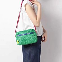 ????歐夏蕾媽貓屋????日本2020秋冬新款colors毛絨絨凱莉貓化妝包、手拿包（售完，預購中） 歷史價格詳細信息