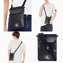 Calvin Klein Jeans 黑色CK LOGO長袖紳士連帽上衣-M/L號 歷史價格詳細信息