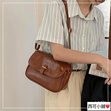 韓國ins時尚腋下大容量包包女2023新款秋冬褶皺泡芙包簡約單肩包【Misaki精品】 歷史價格詳細信息