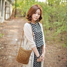 草編包包沙灘編織草包2017新款單肩女包休閒度假刺繡花朵波西米亞 歷史價格詳細信息