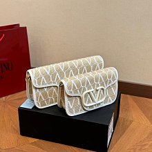 Leann代購~時尚包包2024新款小包手提包經典老花復古枕頭包波士頓單肩斜挎包 18.13cm 配盒 歷史價格詳細信息