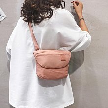 新款上新清新休閒亞克力水晶拼接仿珍珠小梯形單肩手提包時尚潮流 歷史價格詳細信息