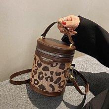 呢子千格結婚包包新婚禮物女2023新款新娘包紅色大容量手提包 歷史價格詳細信息